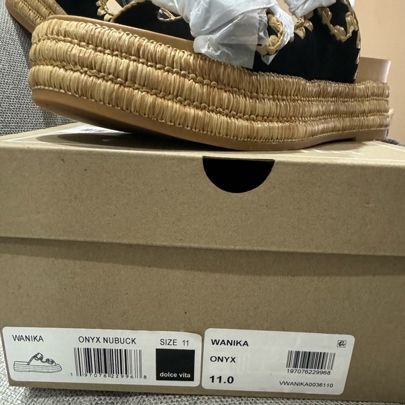 NWT Wanika Sandals S.11 Brand New Dolce Vita never worn still in box - Picture 9 of 11